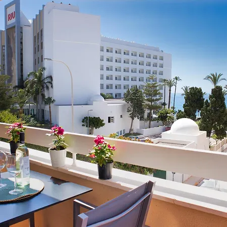 Del Mediterraneo View דירה